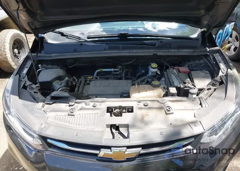 2021 Chevrolet Trax Fwd Ls z USA, uszkodzony, nr VIN KL7CJKSB5MB319406